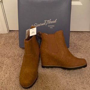 Universal Thread Amalia Ankle Wedge Boots